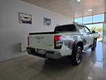 Mitsubishi L200-11