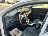 Volkswagen Passat-2