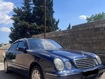Mercedes E 220-3