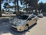 Toyota Prius-2