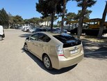 Toyota Prius-4