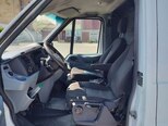 Ford Transit-9