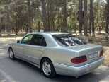Mercedes E 200-4