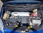 Toyota Prius-12