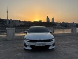 Kia K5-1