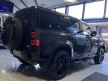 Land Rover Defender-8