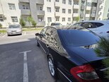 Mercedes E 240-7