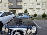 Mercedes E 240-5