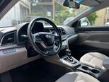 Hyundai Elantra-4