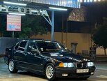 BMW 320-2