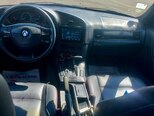 BMW 320-3