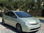Toyota Prius-3