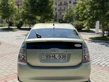 Toyota Prius-6