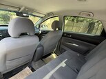 Toyota Prius-12