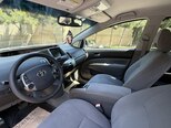 Toyota Prius-11