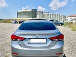 Hyundai Elantra-7