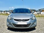 Hyundai Elantra-2