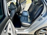 Hyundai Elantra-13