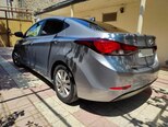 Hyundai Elantra-5