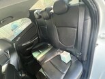 Hyundai Accent-10