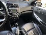 Hyundai Accent-9