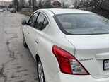 Nissan Sunny-8