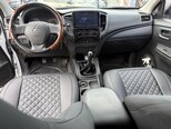 Mitsubishi L200-12