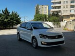 Volkswagen Polo-4