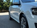 Volkswagen Polo-10