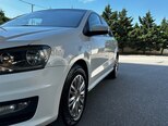 Volkswagen Polo-9