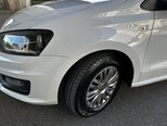 Volkswagen Polo-11