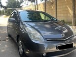 Toyota Prius-3