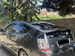 Toyota Prius-11