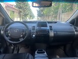 Toyota Prius-13