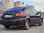 Kia Rio-10