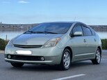 Toyota Prius-2