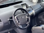 Toyota Prius-13