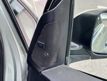 Toyota Prius-11