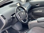 Toyota Prius-14