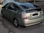 Toyota Prius-4