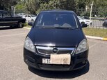 Opel Zafira-1
