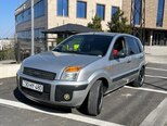 Ford Fusion-1