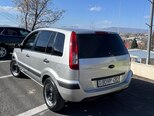 Ford Fusion-2