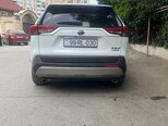Toyota RAV4-5