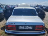 GAZ 31105 "Volga"-10