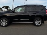 Toyota Land Cruiser Prado-3