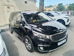 Kia Carnival-1