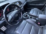 Hyundai Elantra-11