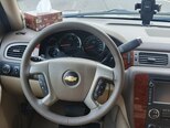 Chevrolet Suburban-5