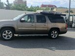 Chevrolet Suburban-3